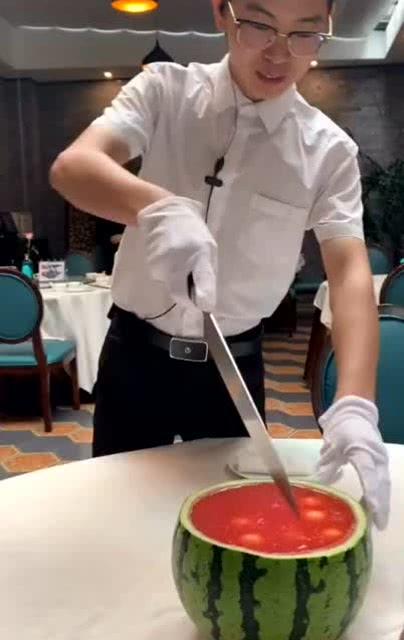 吃瓜吃果冻的视频大全,吃瓜吃果冻视频大全，欢乐时光尽在其中