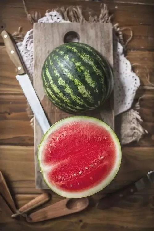 吃瓜是吃什么,揭秘“吃瓜”背后的美食奥秘