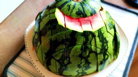 吃瓜切花,揭秘美食与艺术的跨界融合之旅