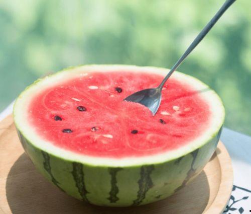 山东吃瓜微信圈,揭秘当地特色美食与民间趣事