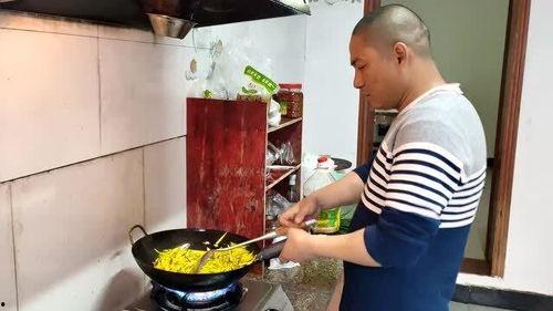 九哥吃瓜,揭秘娱乐圈幕后故事