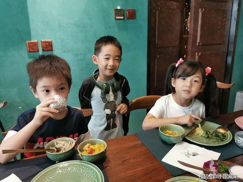 谁家的姑娘吃瓜,揭秘娱乐圈的甜蜜瓜田