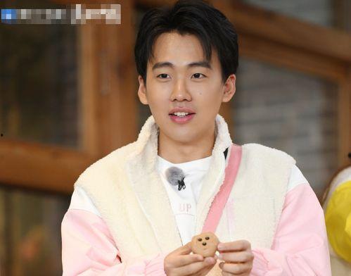 吃瓜少女成毅,吃瓜少女与成毅的甜蜜邂逅