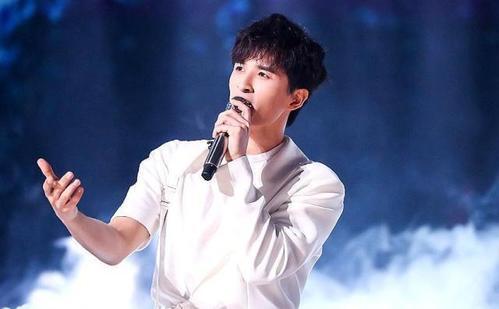 吃瓜张远,揭秘娱乐圈背后的那些事儿